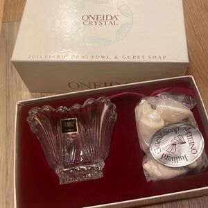 Oneida Crystal Juilliard Demi bowl